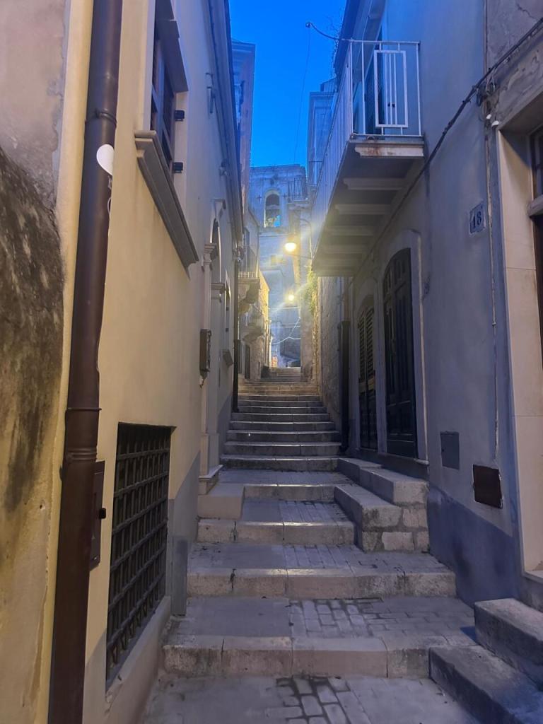 appartamento in affitto a Modica in zona Modica Bassa