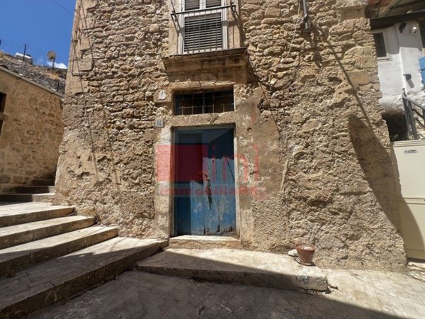 appartamento in vendita a Modica in zona Modica Bassa