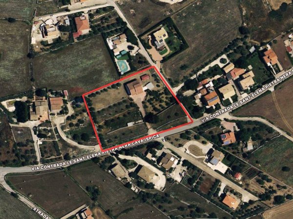 casa indipendente in vendita a Modica