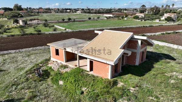 casa indipendente in vendita a Modica in zona Sacro Cuore