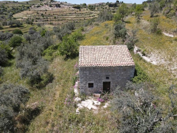 casale in vendita a Modica in zona Frigintini