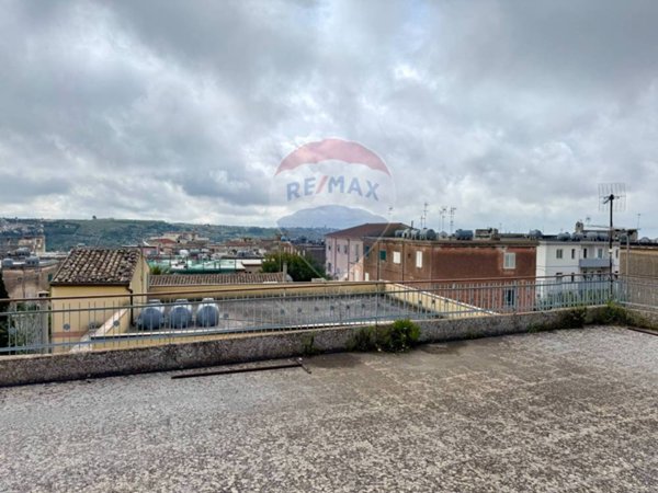 casa indipendente in vendita a Modica in zona Modica Alta