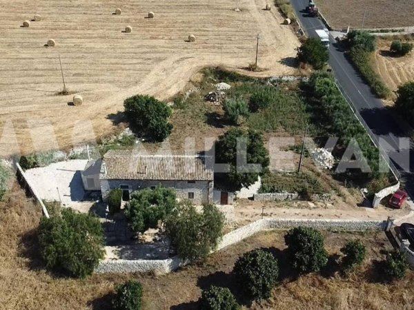 casa indipendente in vendita a Modica in zona Sacro Cuore