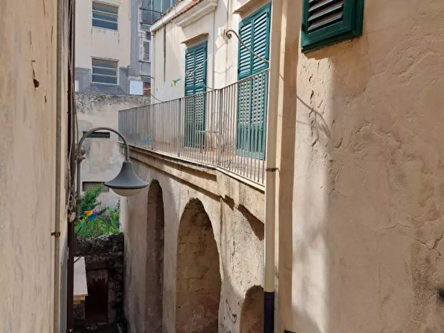 casa indipendente in vendita a Modica