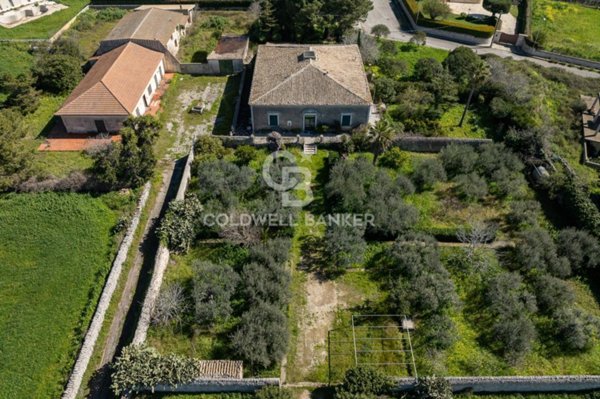 casa indipendente in vendita a Modica in zona Sacro Cuore