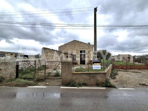 casale in vendita a Modica in zona Frigintini