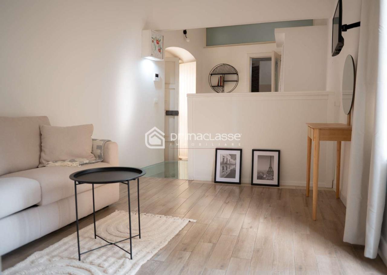 casa indipendente in vendita a Modica