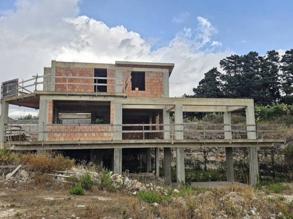 casa indipendente in vendita a Modica in zona Sacro Cuore