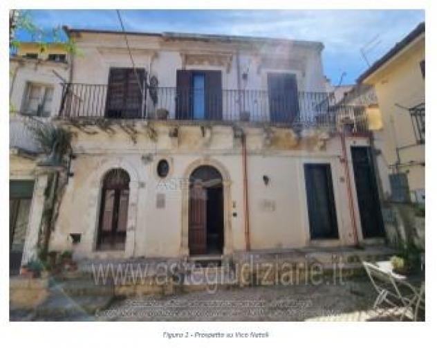 casa indipendente in vendita a Modica