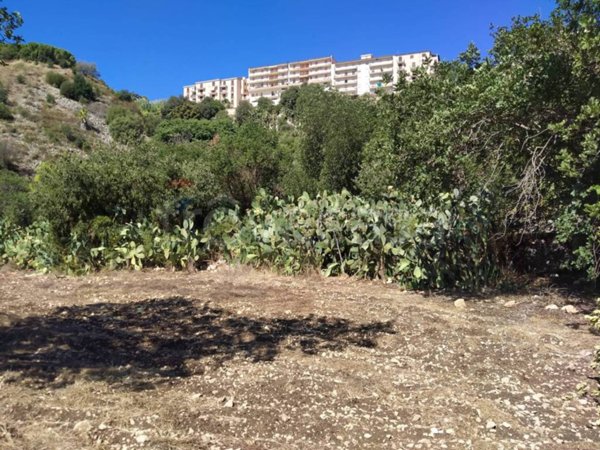 terreno agricolo in vendita a Modica in zona Modica Alta