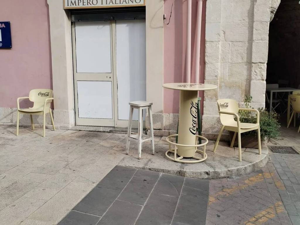 negozio in vendita a Modica in zona Modica Bassa