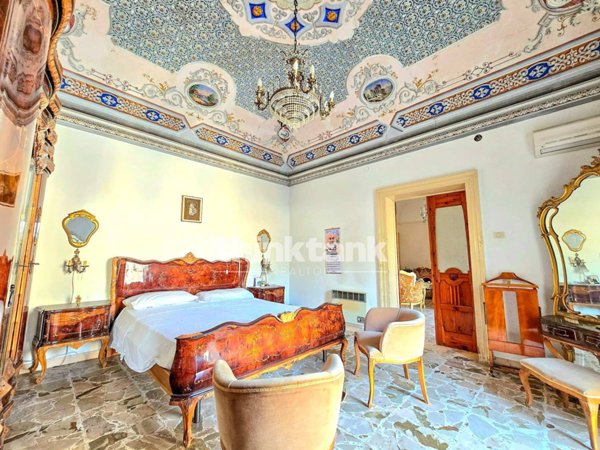 appartamento in vendita a Modica in zona Modica Bassa