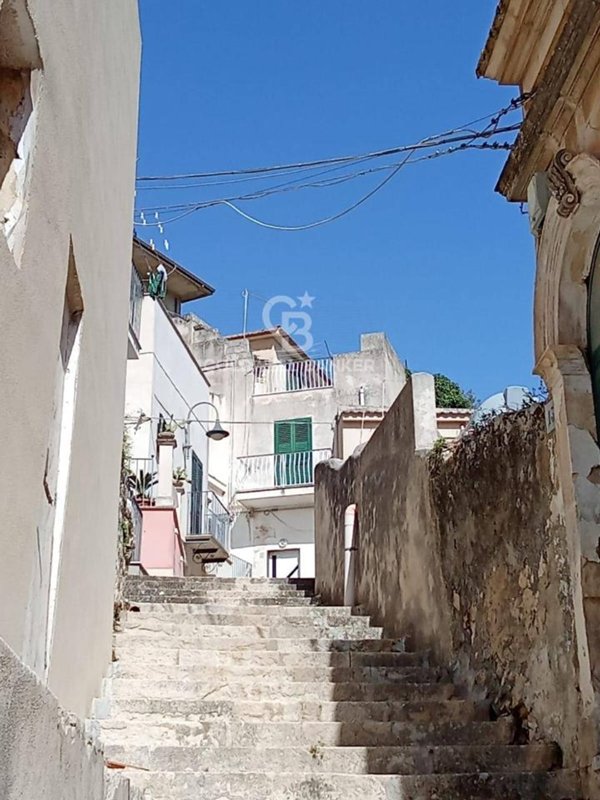 appartamento in vendita a Modica in zona Modica Bassa