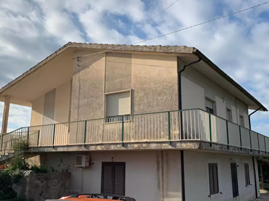 casa indipendente in vendita a Modica in zona Frigintini