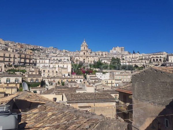 appartamento in vendita a Modica in zona Modica Bassa
