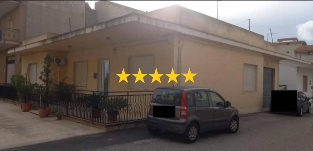 casa indipendente in vendita a Modica in zona Sacro Cuore