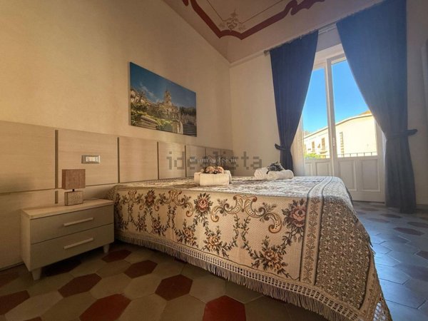 casa indipendente in vendita a Modica in zona Modica Bassa