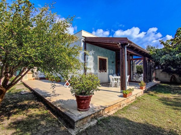 casa indipendente in vendita a Modica in zona Marina di Modica