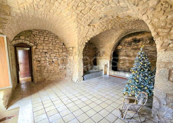 casa indipendente in vendita a Modica in zona Modica Bassa