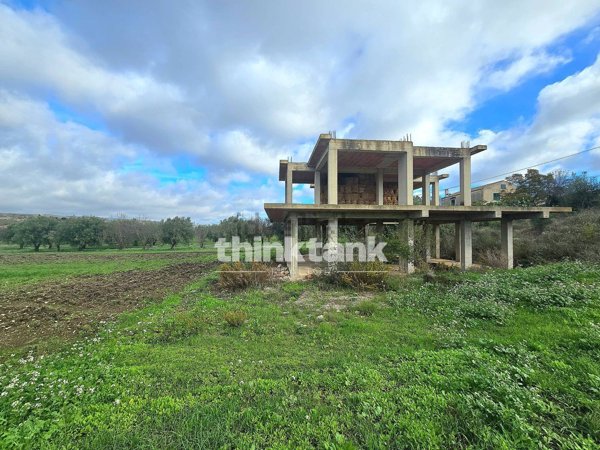 casa indipendente in vendita a Modica