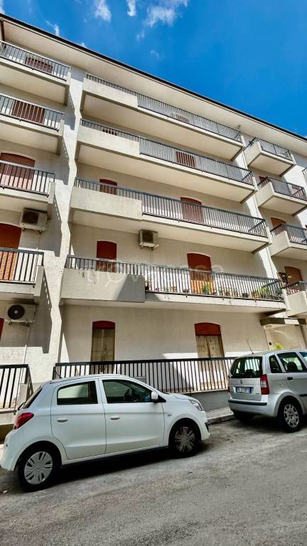 appartamento in vendita a Modica in zona Sacro Cuore