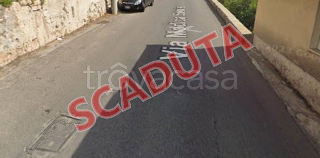 negozio in vendita a Modica in zona Sacro Cuore