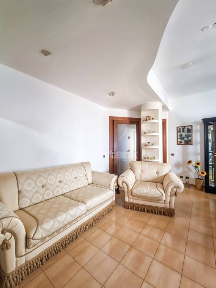 appartamento in vendita a Modica in zona Modica Bassa