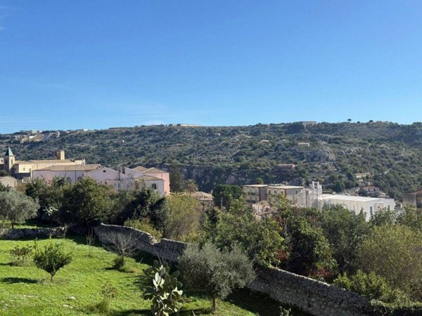 appartamento in vendita a Modica in zona Modica Bassa