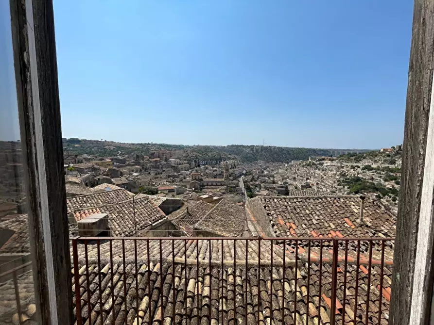 casa indipendente in vendita a Modica in zona Modica Alta