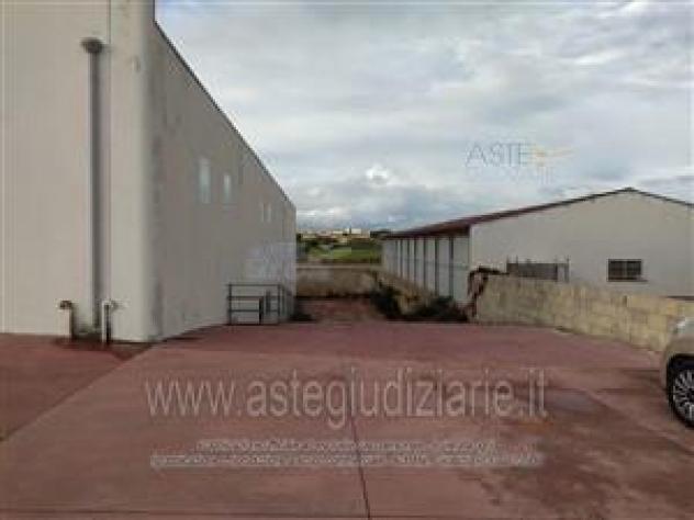 locale commerciale in vendita a Modica