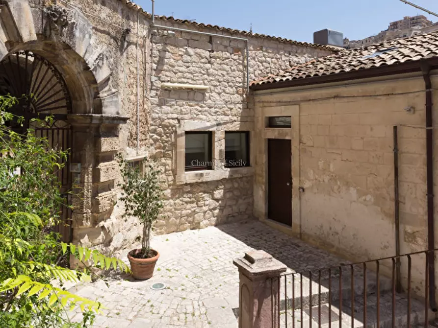 appartamento in vendita a Modica in zona Modica Bassa