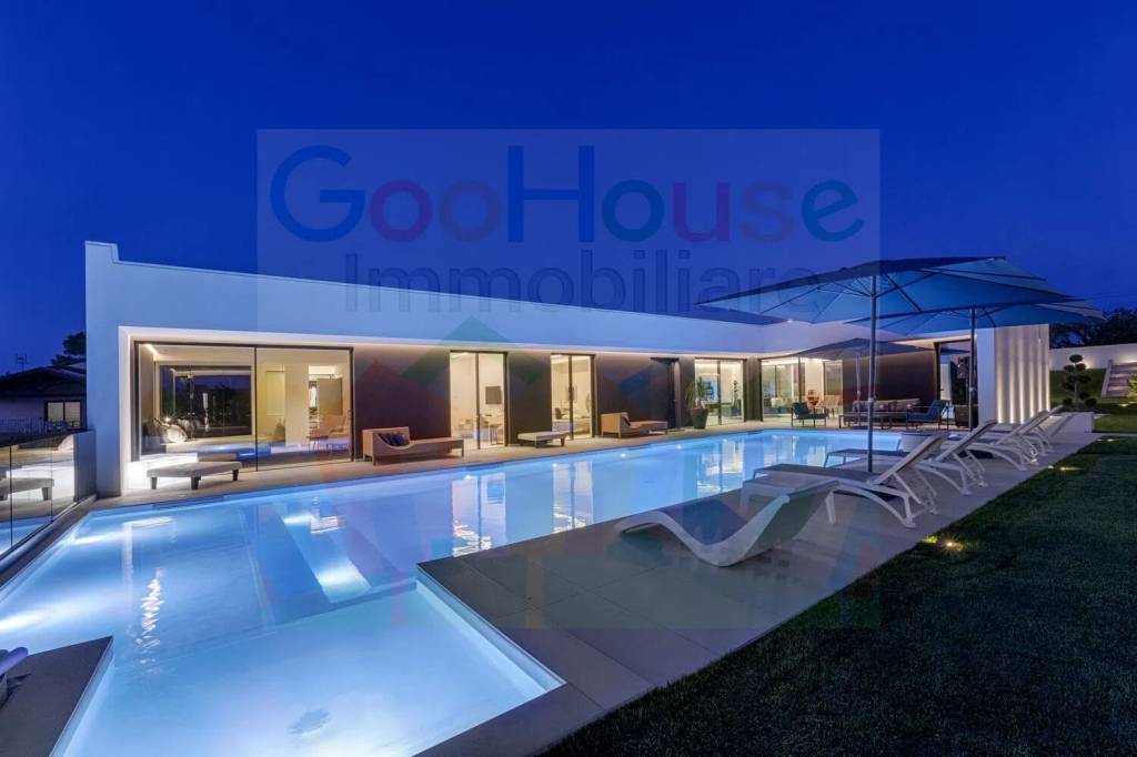 casa indipendente in vendita a Modica