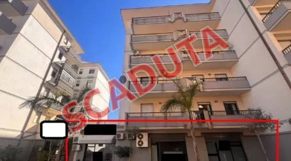 locale commerciale in vendita a Modica in zona Sacro Cuore