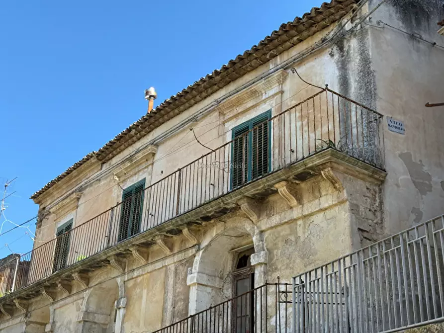 casa indipendente in vendita a Modica in zona Modica Bassa
