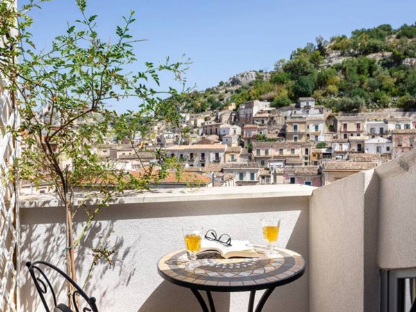 appartamento in vendita a Modica in zona Modica Bassa