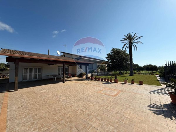 casa indipendente in vendita a Modica in zona Marina di Modica
