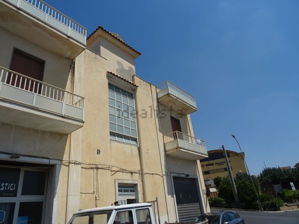 casa indipendente in vendita a Modica in zona Modica Alta