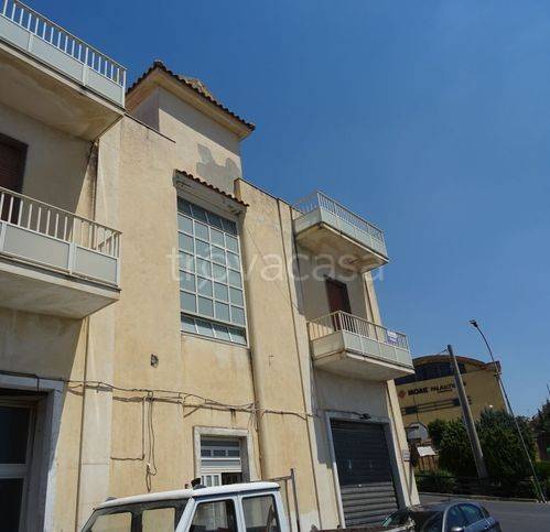 casa indipendente in vendita a Modica in zona Modica Alta