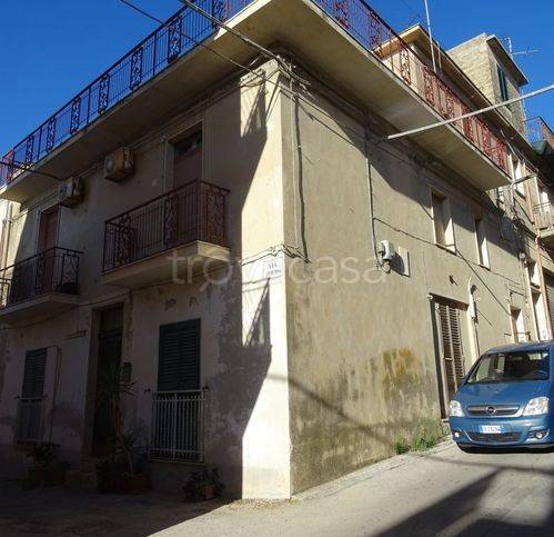 appartamento in vendita a Modica in zona Modica Alta