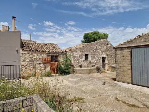 casa indipendente in vendita a Modica