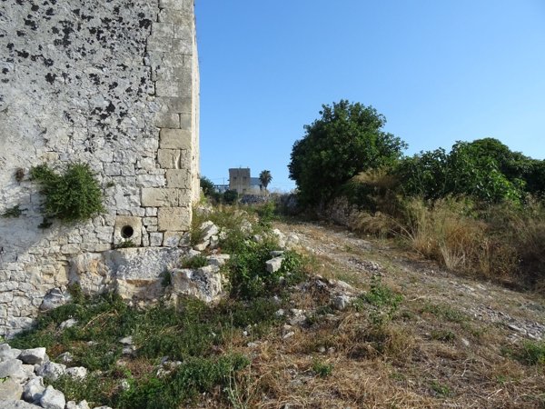 casa indipendente in vendita a Modica