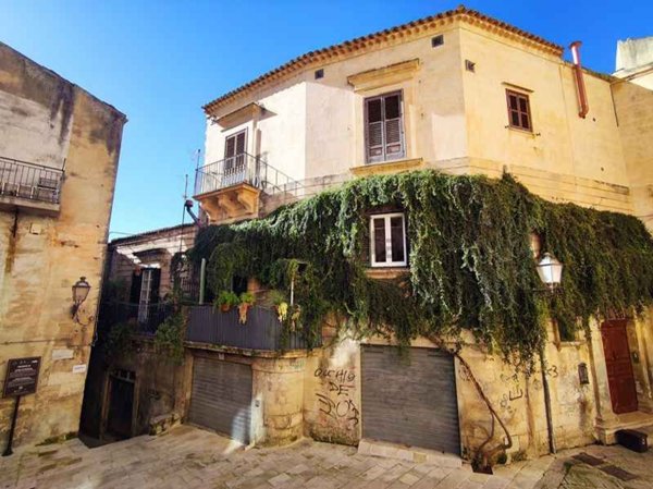 appartamento in vendita a Modica in zona Modica Bassa