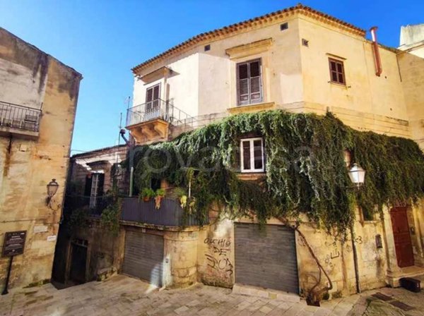 appartamento in vendita a Modica in zona Modica Bassa