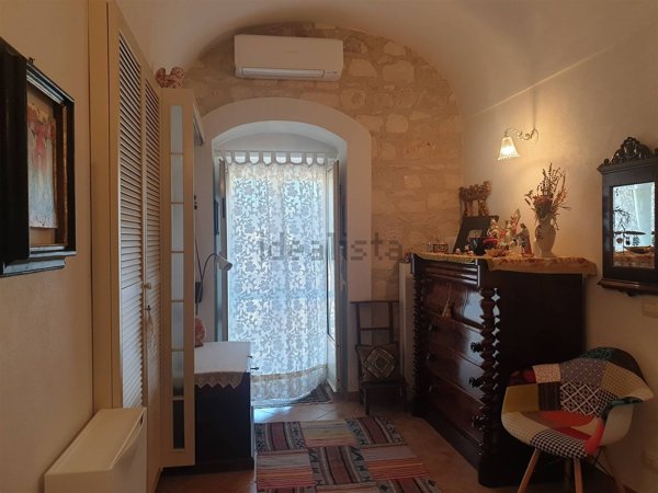 casa indipendente in vendita a Modica
