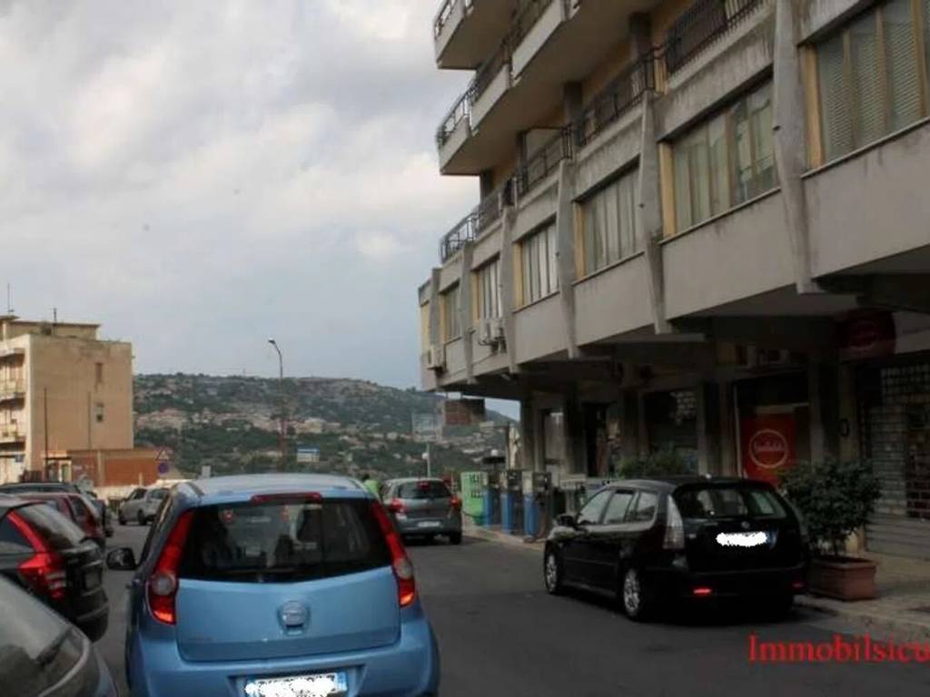 appartamento in vendita a Modica in zona Modica Alta
