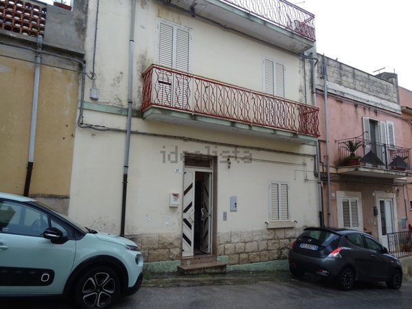 casa indipendente in vendita a Modica in zona Modica Alta