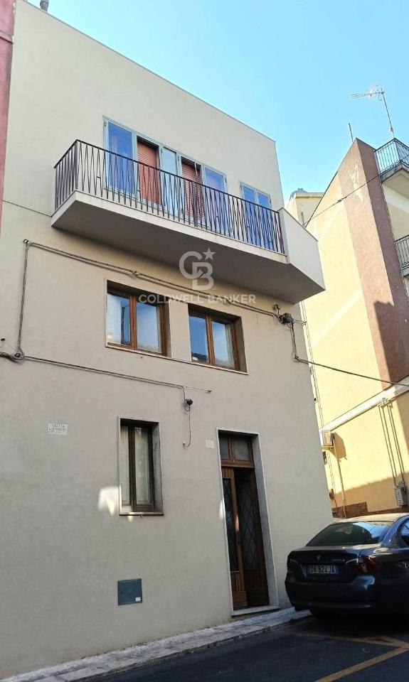 casa indipendente in vendita a Modica in zona Modica Alta