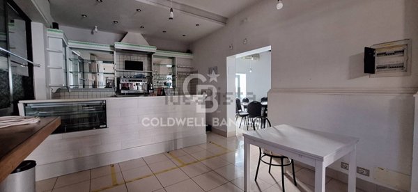 locale commerciale in vendita a Modica in zona Modica Alta