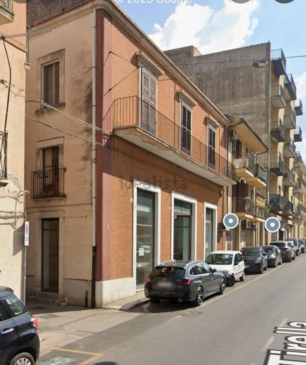 locale commerciale in vendita a Modica in zona Modica Bassa