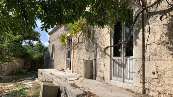 casa indipendente in vendita a Modica in zona Modica Alta